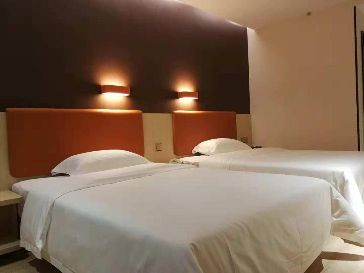 7Days Premium Dongguan Houjie Exhibition Center Shatian Branch Extérieur photo